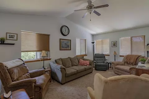 12005 N Davis, Davis, IL 61019 photo 7