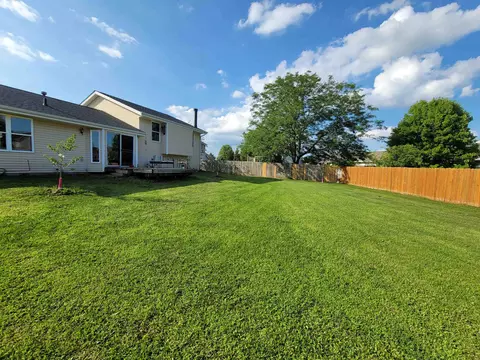 10875 Tansy Ct, Roscoe, IL 61073 photo 25