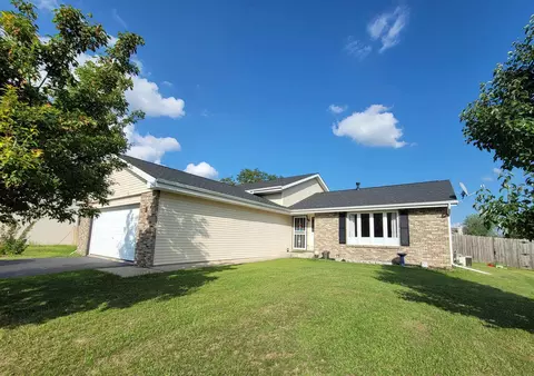 10875 Tansy Ct, Roscoe, IL 61073 photo 1