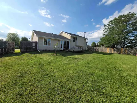 10875 Tansy Ct, Roscoe, IL 61073 photo 26