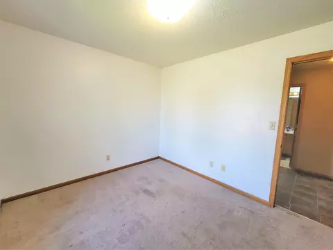 10875 Tansy Ct, Roscoe, IL 61073 photo 17