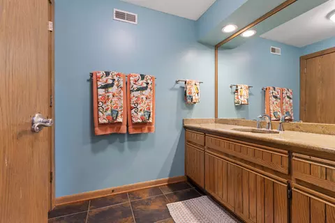 8024 Killarney Aire Rd, Roscoe, IL 61073 photo 32