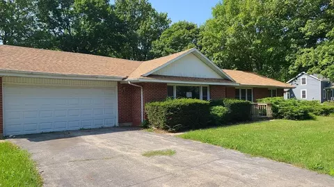 17156 Sumner Rd, Pecatonica, IL 61063 photo 2