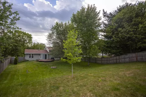 899 Brandy Bend Rd, Roscoe, IL 61073 photo 28