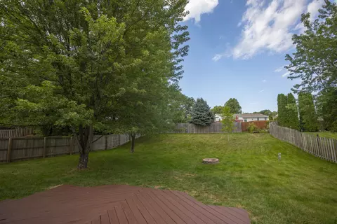 899 Brandy Bend Rd, Roscoe, IL 61073 photo 24