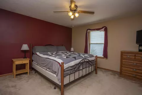 899 Brandy Bend Rd, Roscoe, IL 61073 photo 21