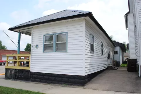 201 N Main St, Leaf River, IL 61047 photo 7