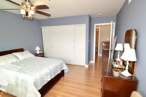 3265 Kirchoff Rd, Rolling Meadows, IL 60008 photo 10