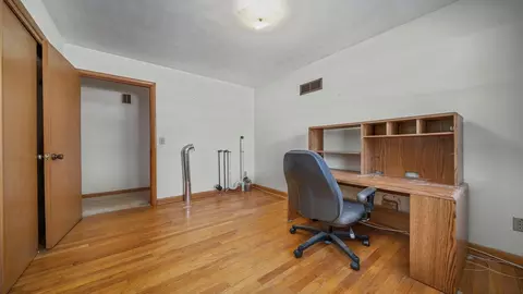 130 N Maple Ave, Byron, IL 61010 photo 12
