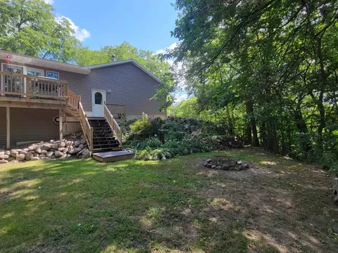 731 E Philhower Rd, Beloit, WI 53511 photo 3