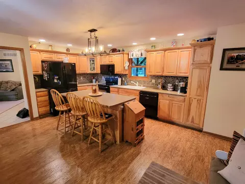731 E Philhower Rd, Beloit, WI 53511 photo 18