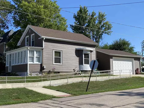 503 N Salisbury, Davis, IL 61019 photo 29