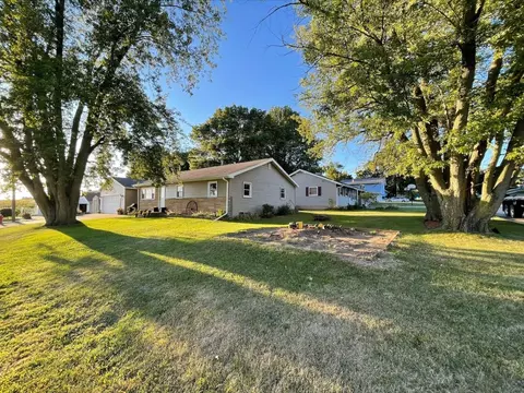 540 Hanabarger St, Lanark, IL 61046 photo 17