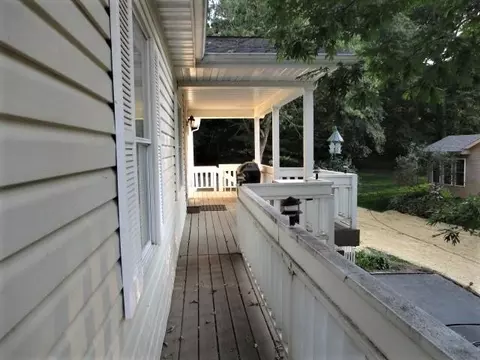 575 Baintree, Lake Summerset, IL 61019 photo 32