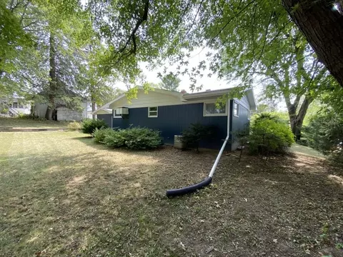 313 W Pearl St, Lanark, IL 61046 photo 5