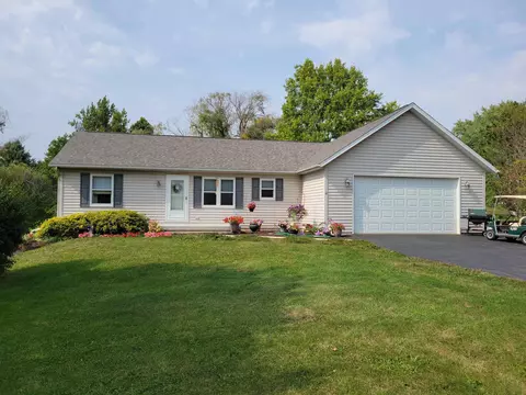 8 A107 Independence Dr, Apple River, IL 61001 photo 1
