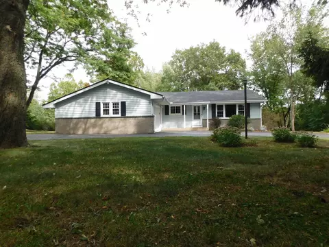 12131 Love Rd, Roscoe, IL 61073 photo 1