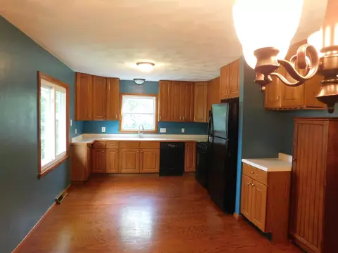 12131 Love Rd, Roscoe, IL 61073 photo 7