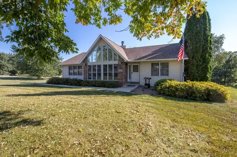 2264 Breckenboro Dr, Lake Summerset, IL 61019 photo 1