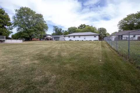1121 Taylor St, Pecatonica, IL 61063 photo 24
