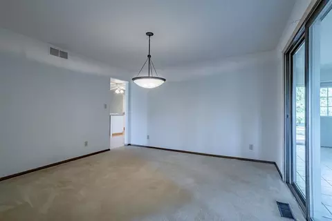 16961 Comly Rd, Pecatonica, IL 61063 photo 8