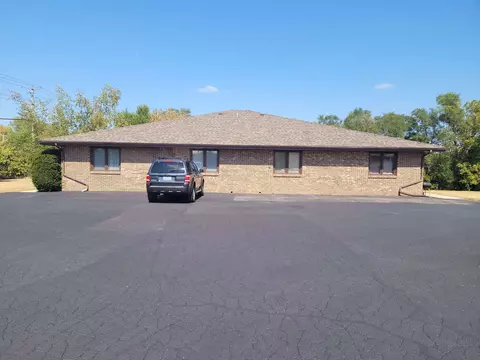 5518 Flatwillow Drs, Roscoe, IL 61073 photo 3