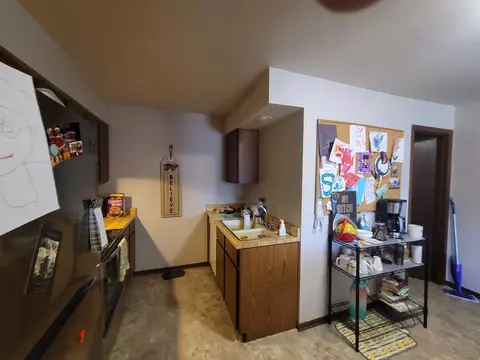5518 Flatwillow Drs, Roscoe, IL 61073 photo 10