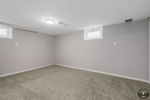 719 E 3rd St, Belvidere, IL 61008 photo 18