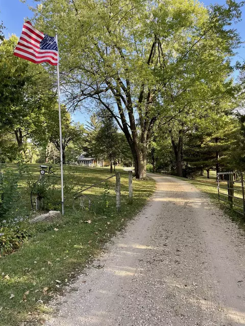 1867 State Route 75 E, Freeport, IL 61032 photo 10