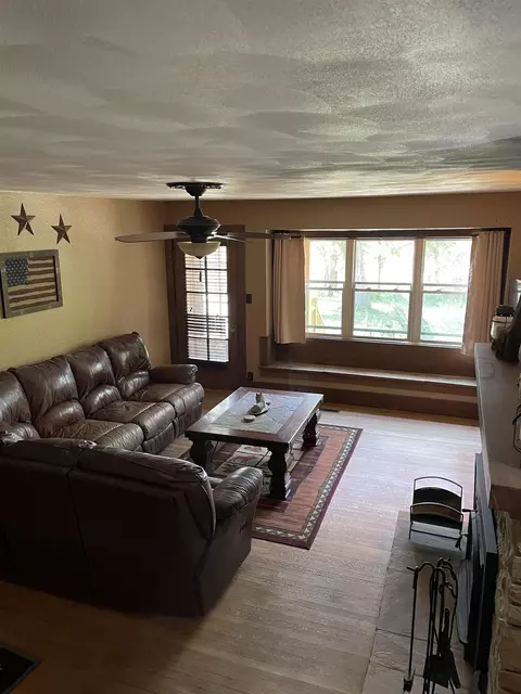 1867 State Route 75 E, Freeport, IL 61032 photo 17