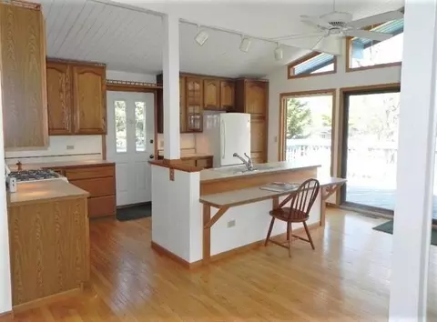 555 Baintree, Lake Summerset, IL 61019 photo 12
