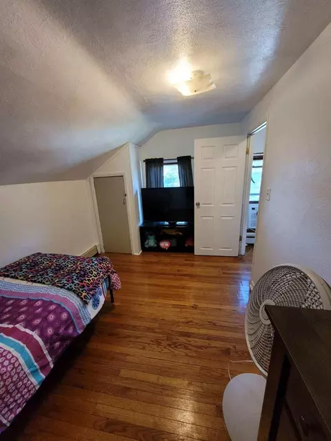 514 E Illinois, Freeport, IL 61032 photo 9