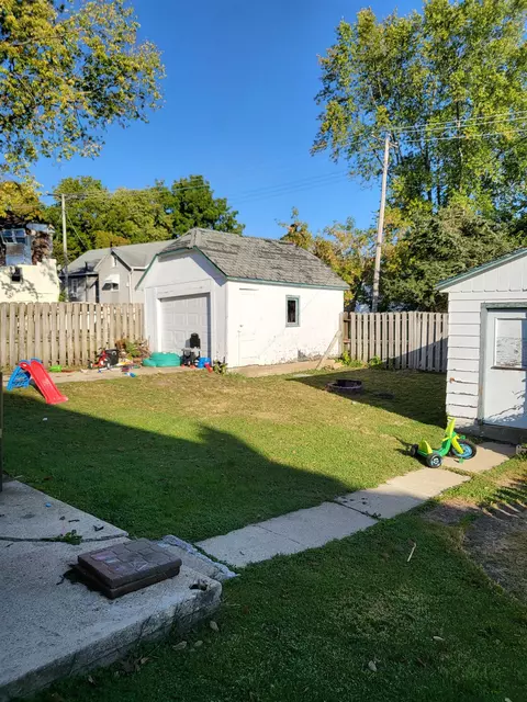 514 E Illinois, Freeport, IL 61032 photo 3