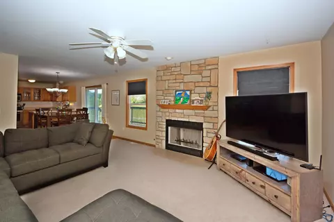1820 Eden Pl, Rockford, IL 61107 photo 6