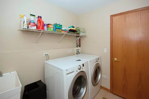 1820 Eden Pl, Rockford, IL 61107 photo 9