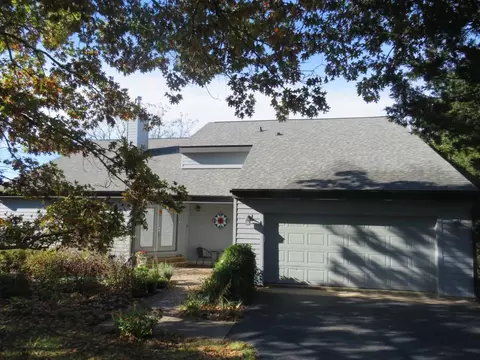 2 Champlain Ct, Galena, IL 61036 photo 1