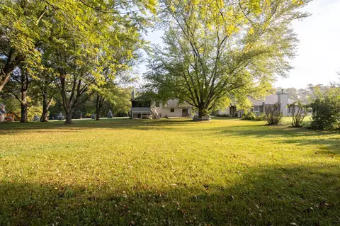 2047 Hillsdown Rd, Lake Summerset, IL 61019 photo 2