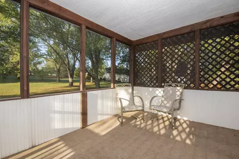 2047 Hillsdown Rd, Lake Summerset, IL 61019 photo 5