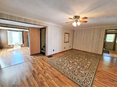 202 E Main St, Winnebago, IL 61088 photo 3