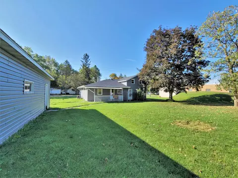 202 E Main St, Winnebago, IL 61088 photo 24