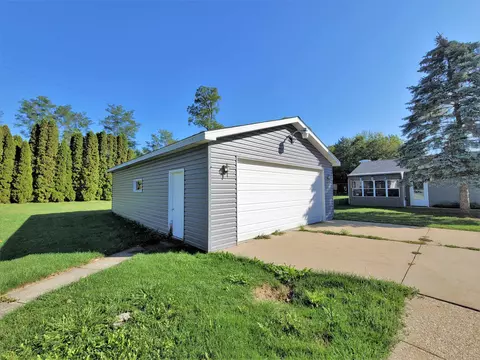 202 E Main St, Winnebago, IL 61088 photo 26