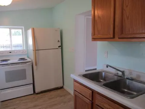 312 Marsh, Davis, IL 61019 photo 12