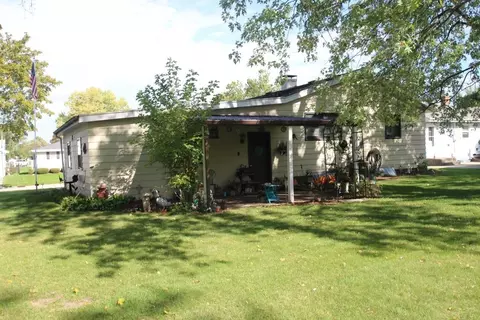 427 E 8th St, Belvidere, IL 61008 photo 14