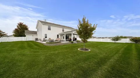 390 Red Fox Dr, Davis Junction, IL 61020 photo 36