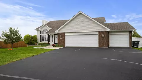 390 Red Fox Dr, Davis Junction, IL 61020 photo 40