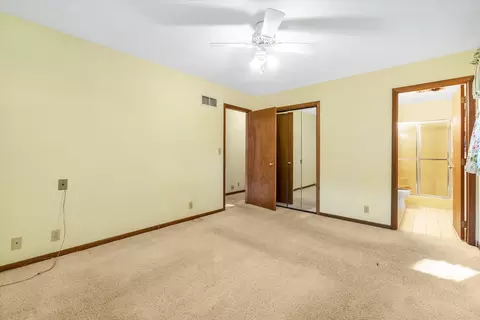 1912 Tomahawk Ct, Freeport, IL 61032 photo 18