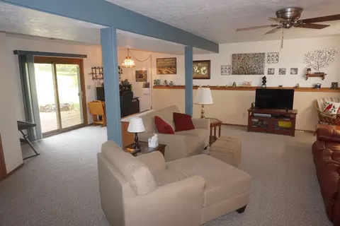 11085 Pheasant Run Ln, Roscoe, IL 61073 photo 18