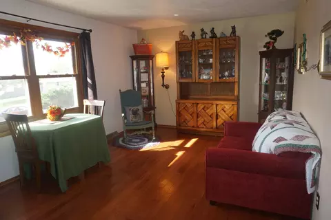11085 Pheasant Run Ln, Roscoe, IL 61073 photo 6