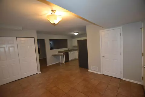 1043 Symphony, Aurora, IL 60504 photo 12