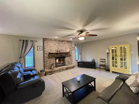 7220 Sorghum Ln, Cherry Valley, IL 61016 photo 16